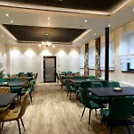 Hotel Prinz Gregor 3*